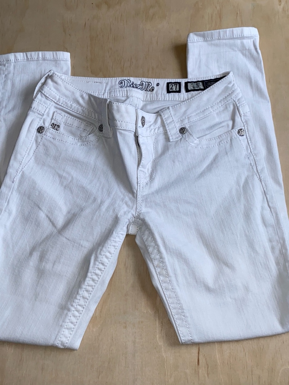 Miss Me White Skinny Jeans with Embellished Back Pockets